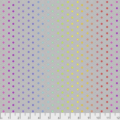 Tissu patchwork Tula Pink hexagones multicolores fond gris clair - True colors